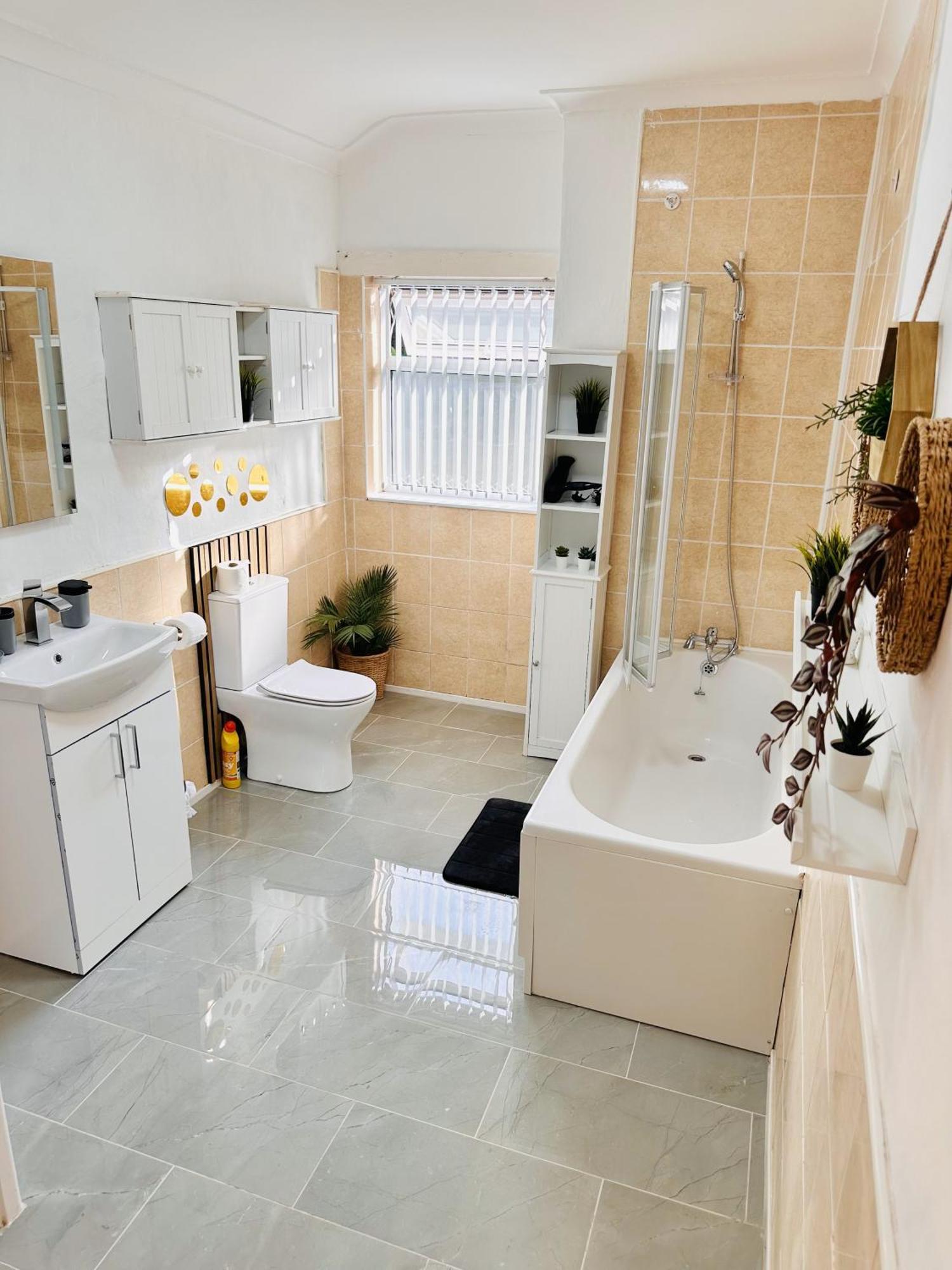 R4 Luxury Studio En-Suite Room In Harborne Lane By Queen Elizabeth Hospital Birmingam Exterior foto